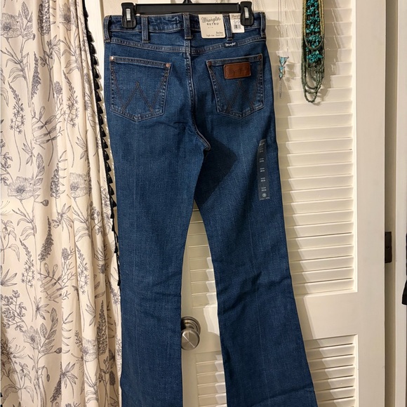 Wrangler Retro Women's High Rise Blue Jeans - Picture 3 of 6